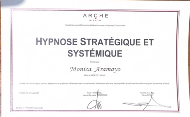 photo diplome Monica Aramayo