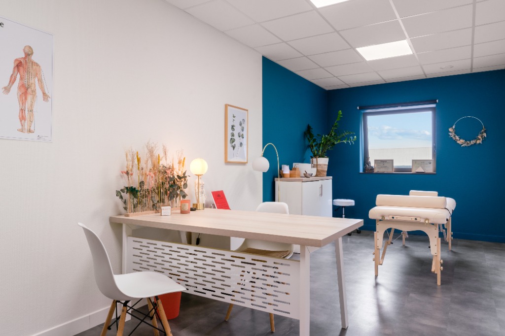 photo cabinet Spark Healing