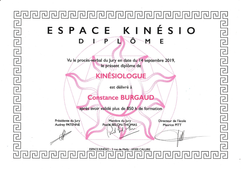 photo diplome Constance Burgaud