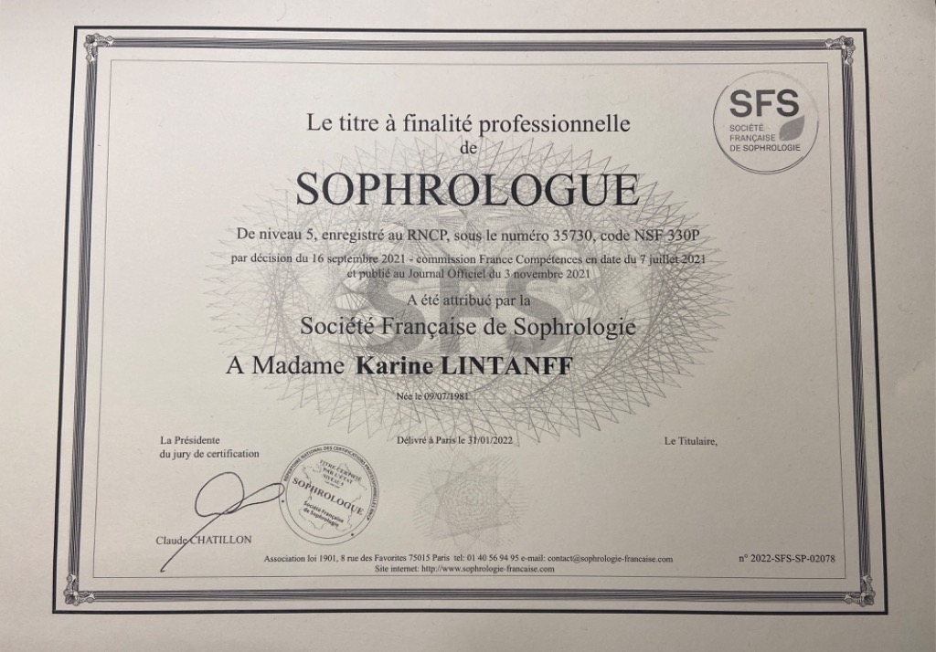 photo diplome Karine Lintanff