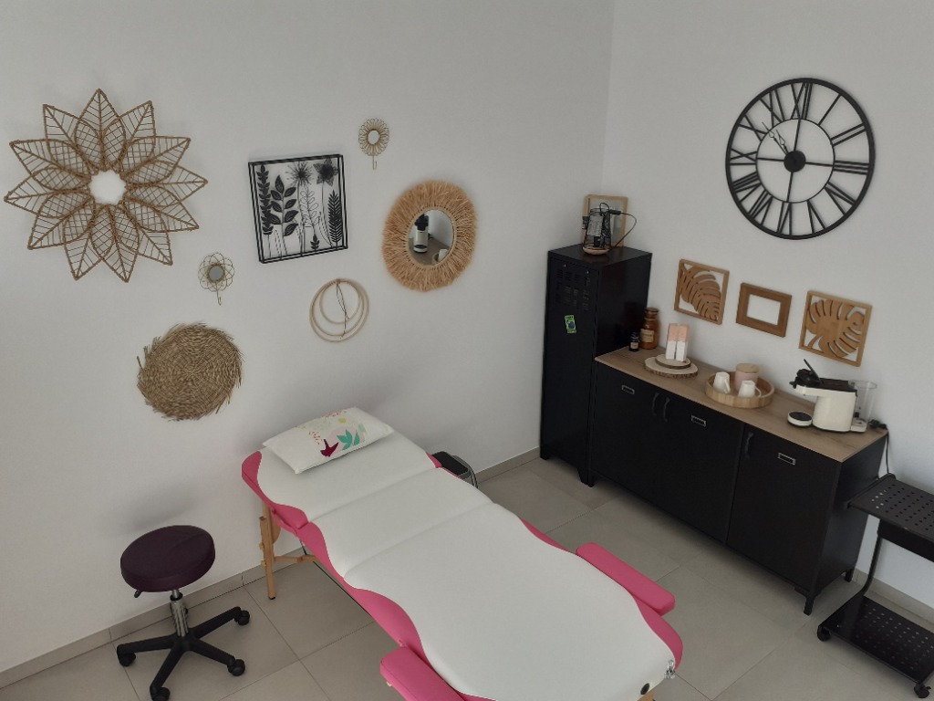 photo cabinet La Minute Antidotes