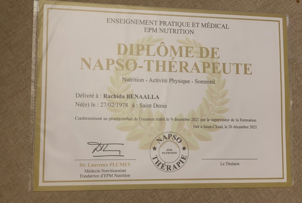 photo diplome Rachida