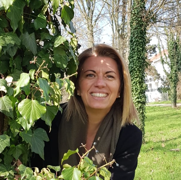 Sandrine LOZAC’H SIMON