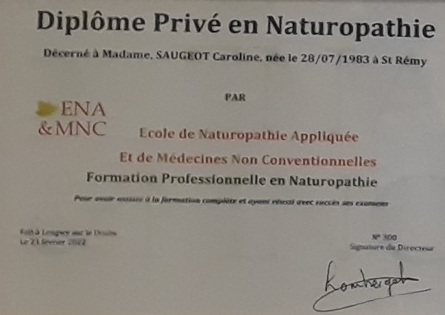 photo diplome Caroline Saugeot