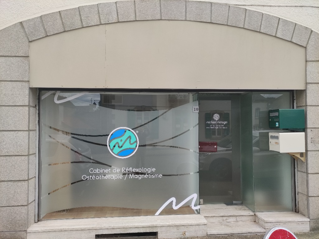 photo cabinet Michael MENUGE