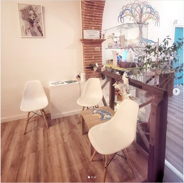 photo cabinet Vartamana instant Ayurveda 