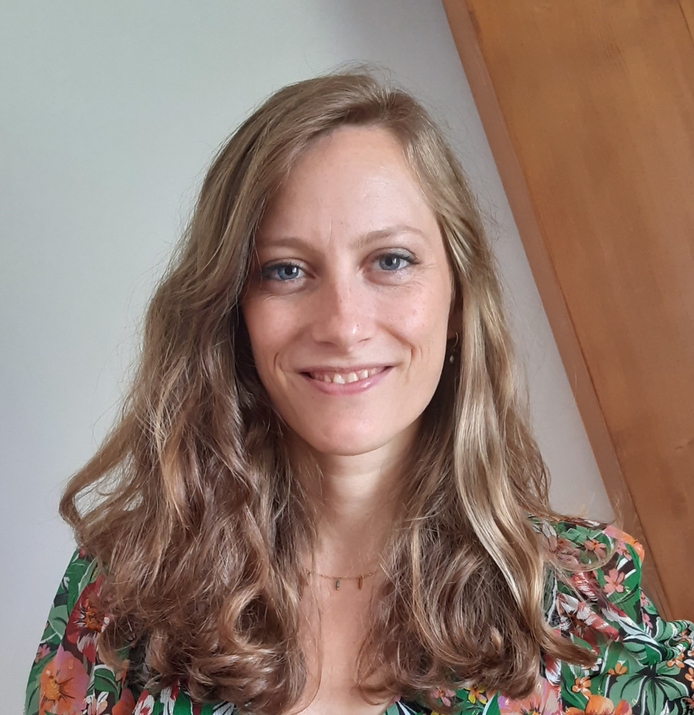 photo portrait Julie DELESVAUX