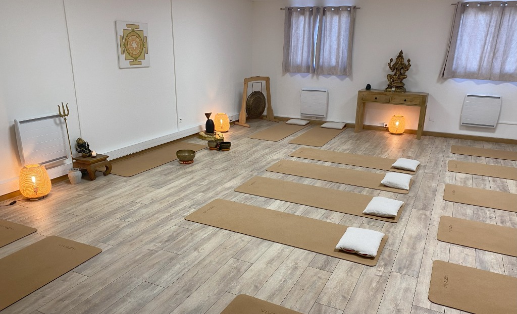 photo seance ECOLE DE YOGA SHAKTI LE PRADET