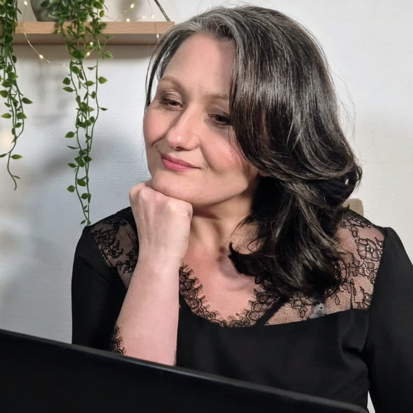 ANNE-SOPHIE KRONENBERGER