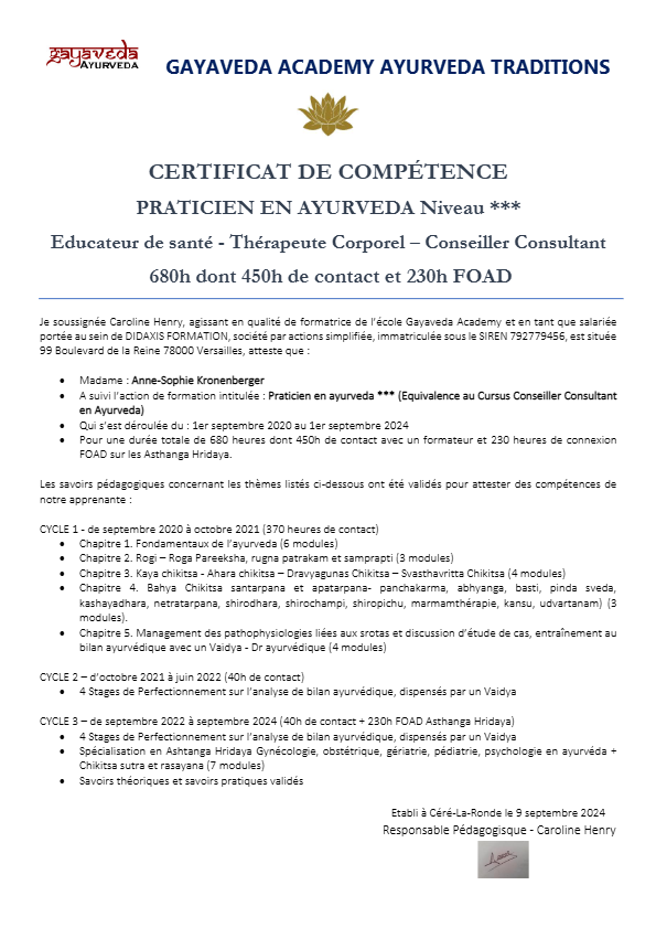 photo diplome ANNE-SOPHIE KRONENBERGER