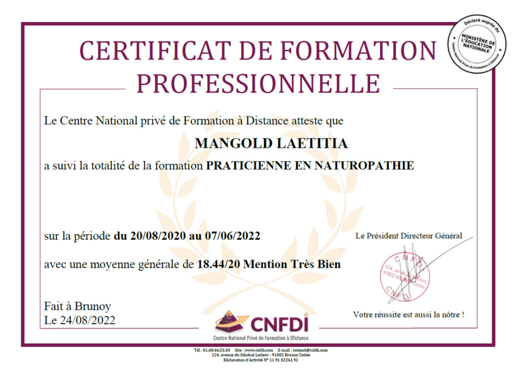 photo diplome Laetitia MANGOLD