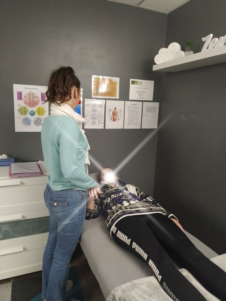 photo diplome Séverine BOJKO kinesiologue