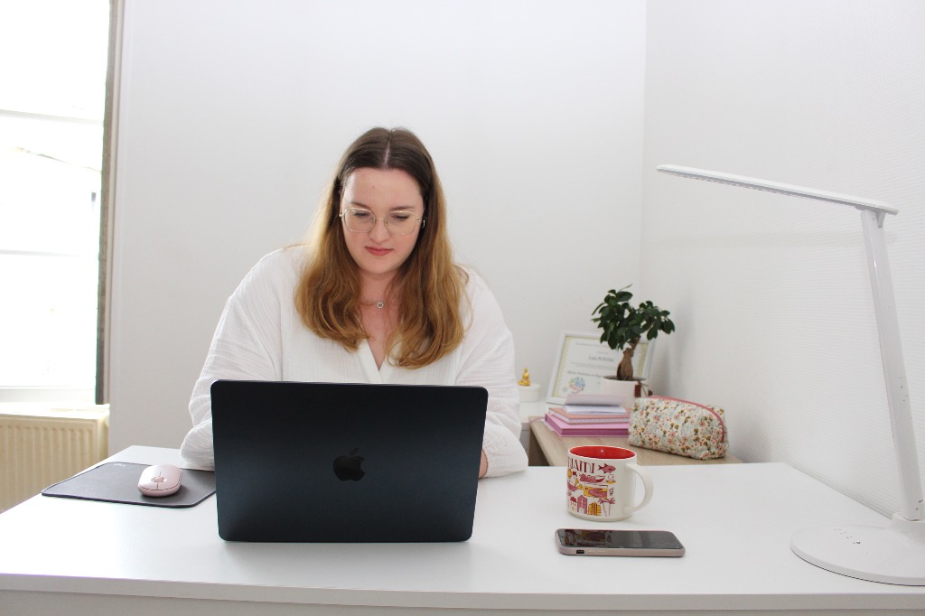 photo seance Lola Postal