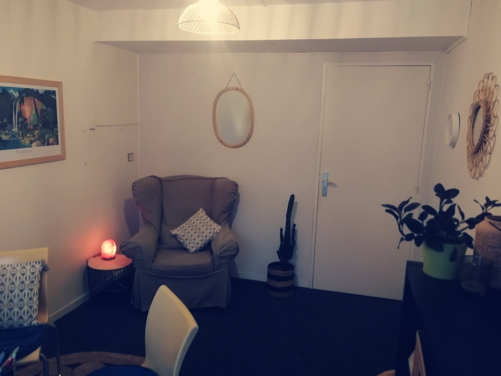 photo cabinet Chloé ROUSSEL