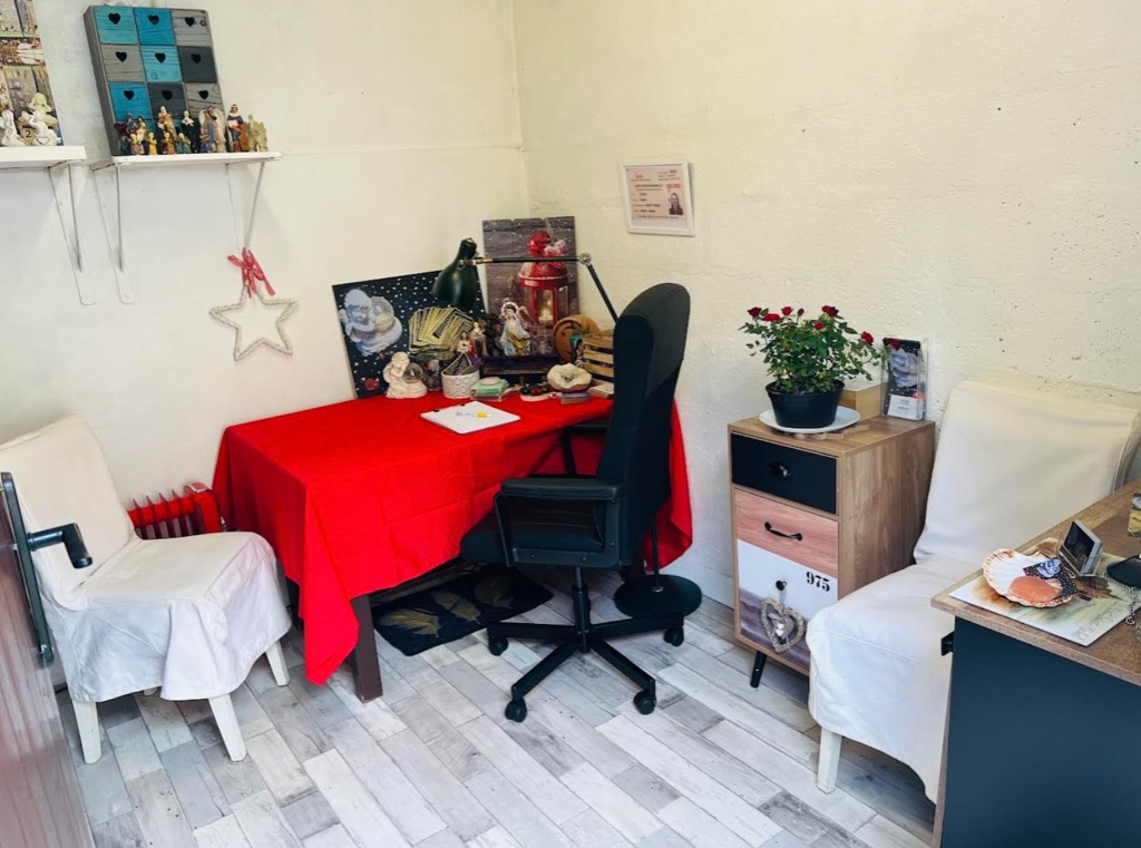 photo cabinet Magalie Tolmais