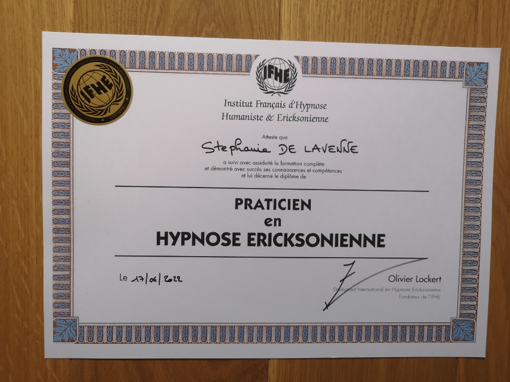 photo diplome Stéphanie De Lavenne leynaud