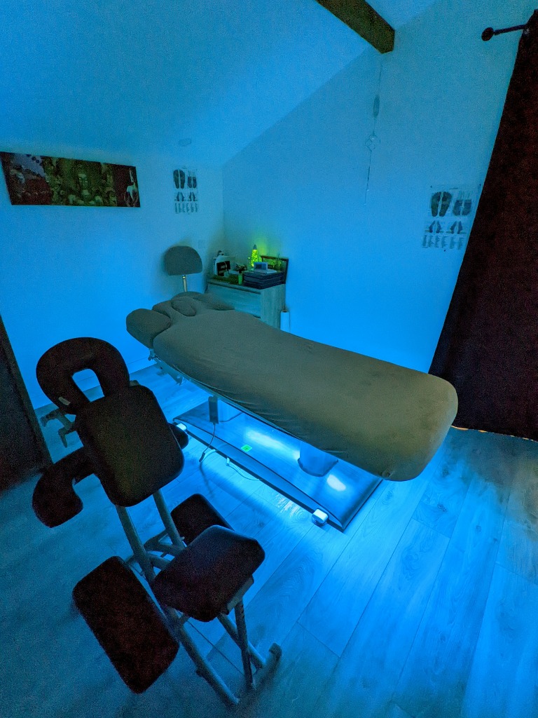 photo cabinet Les Mains Merlin