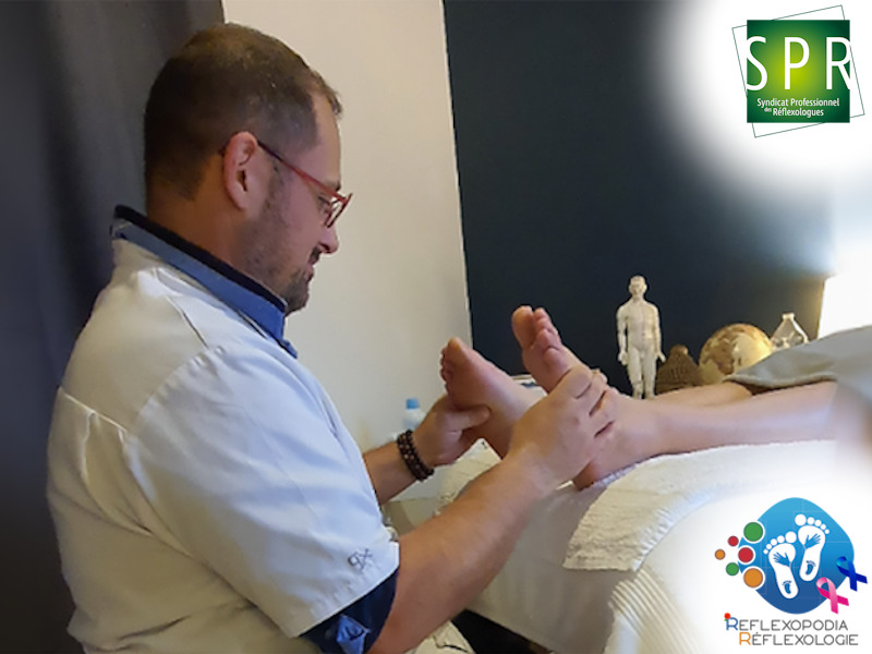 photo seance Gaël Richez - Reflexopodia Réflexologie