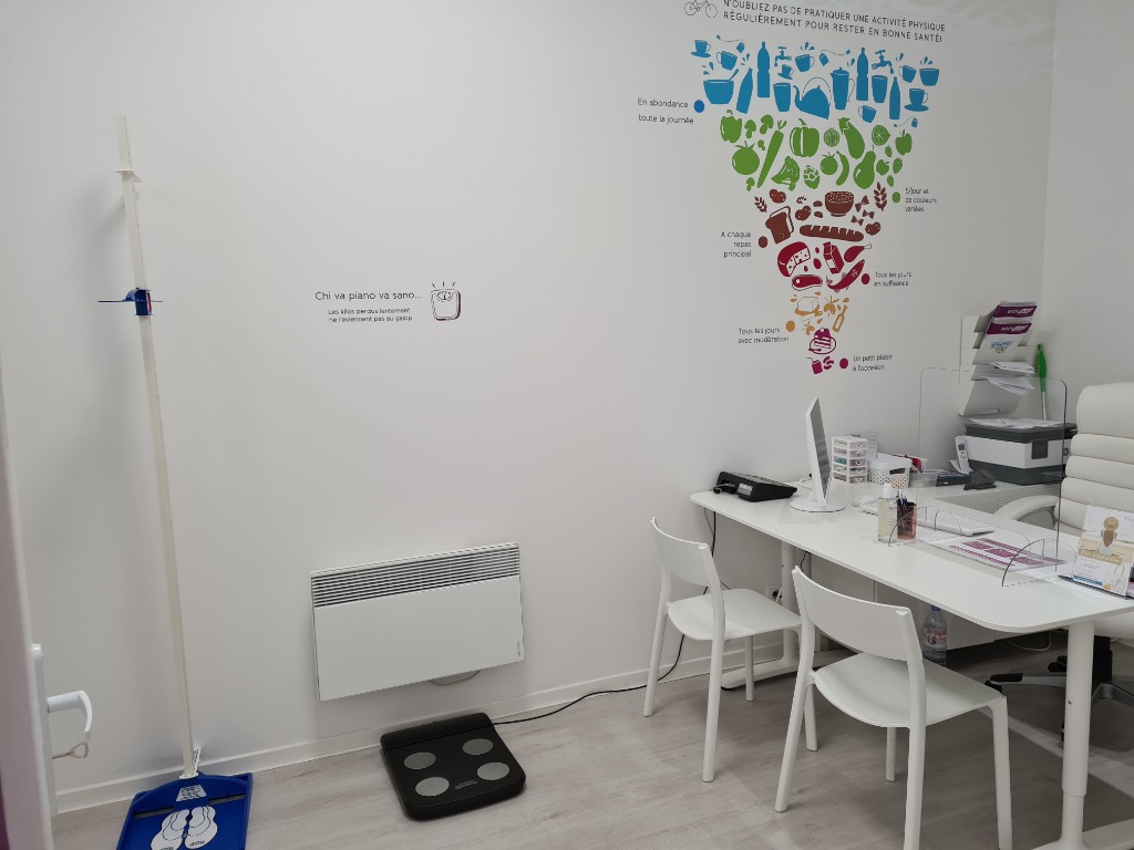 photo cabinet Body Emma