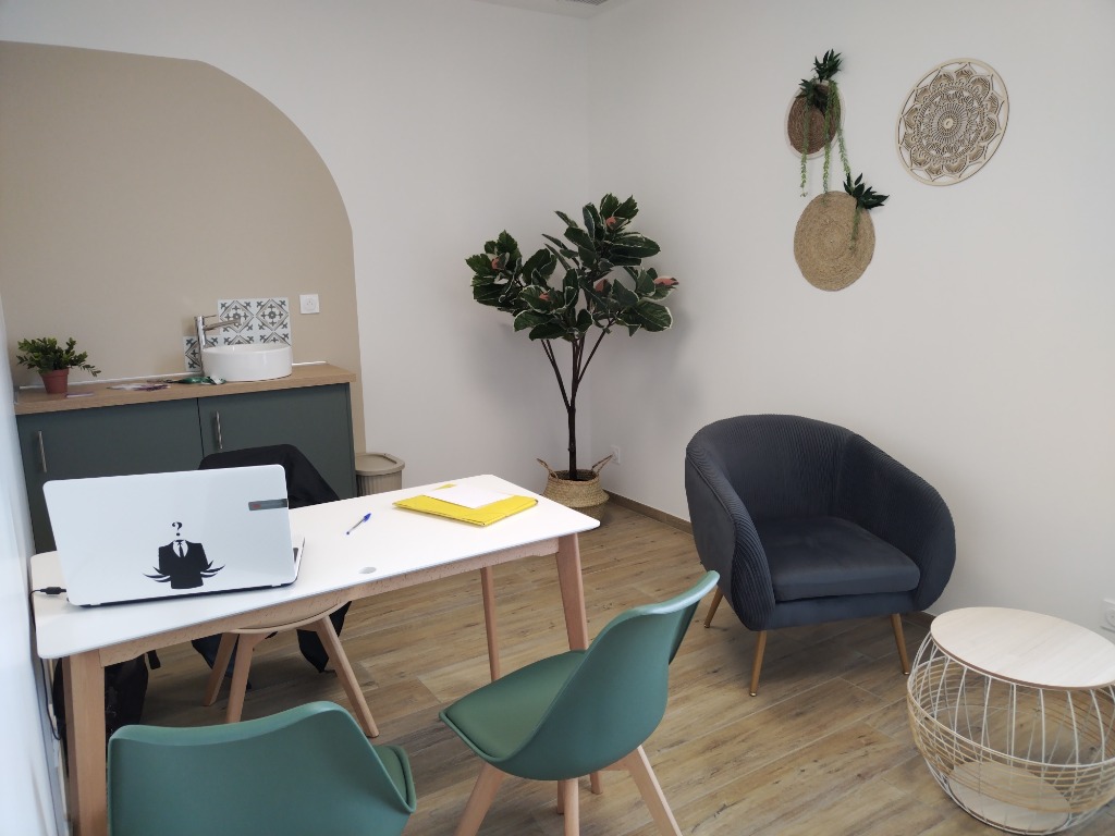 photo cabinet Guillaume Cassiau-Hypsol