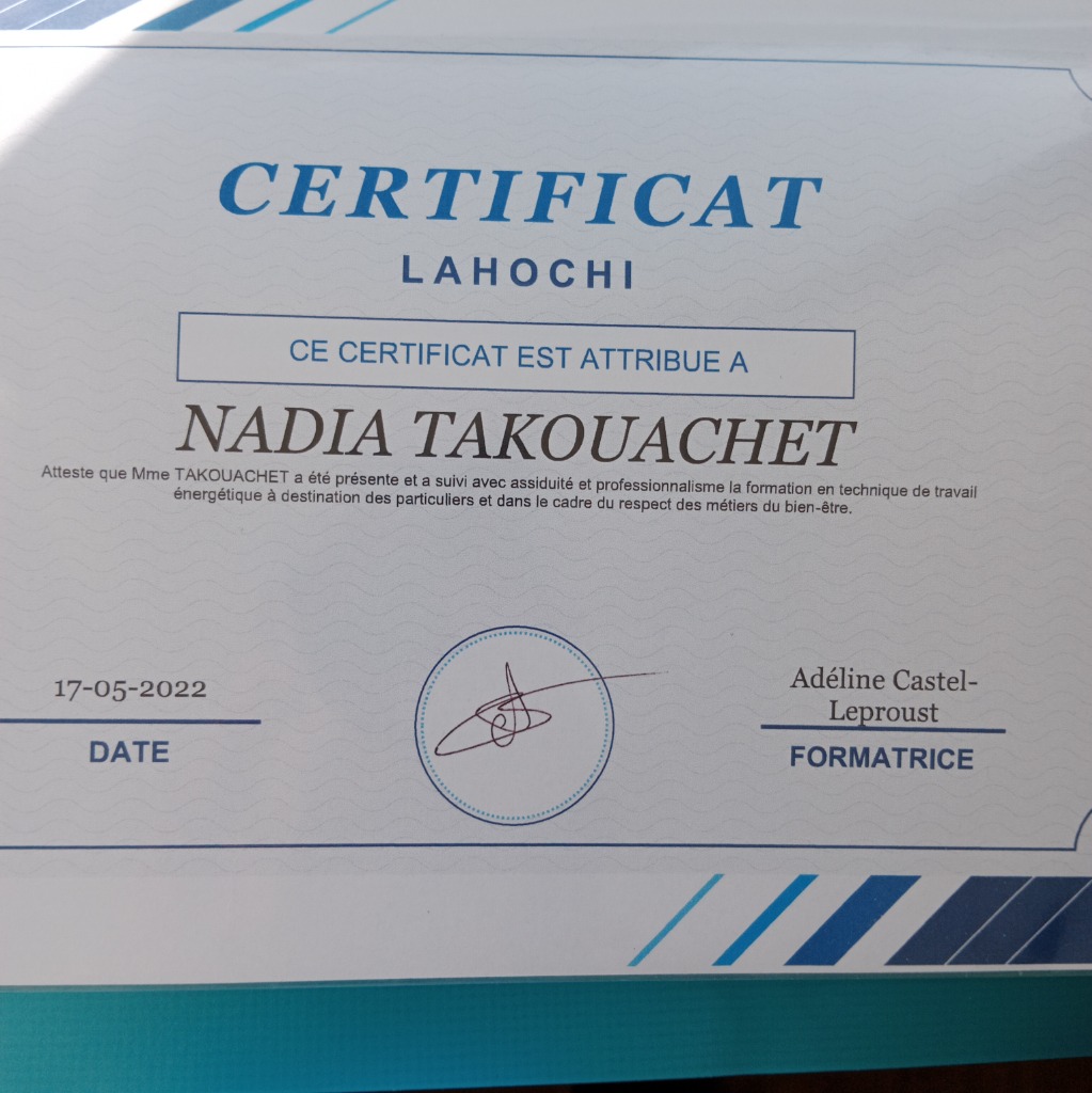 photo diplome Nadia Takouachet