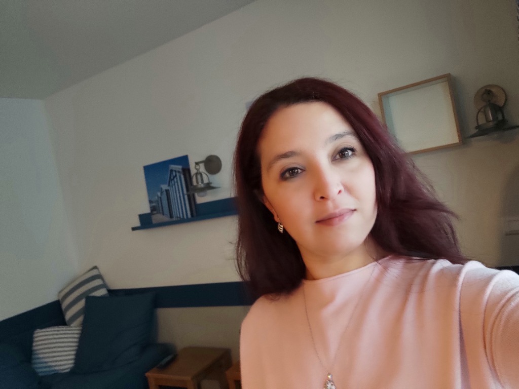 photo portrait Dounia Massebeuf