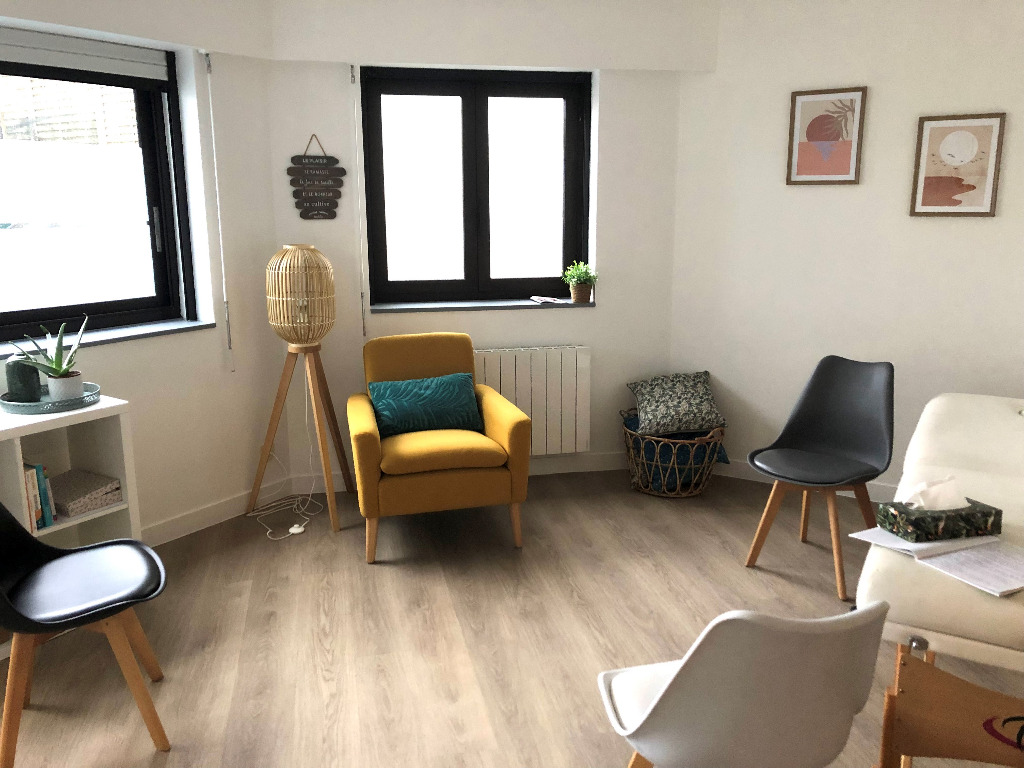 photo cabinet Péron Edwige