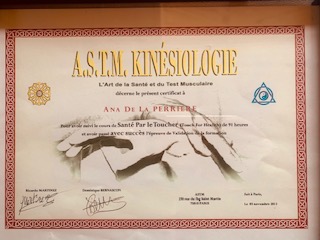 photo diplome Ana Delaperrière