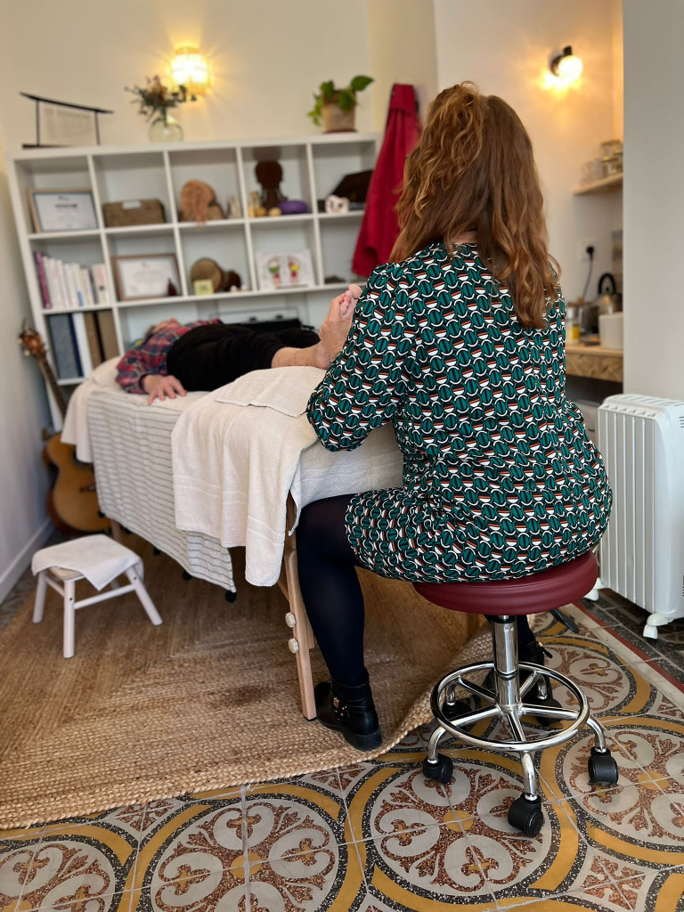 photo seance Eugénie PuraVida Naturopathe