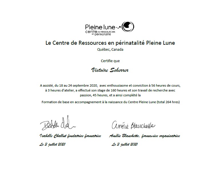 photo diplome Victoire Scherrer Doula