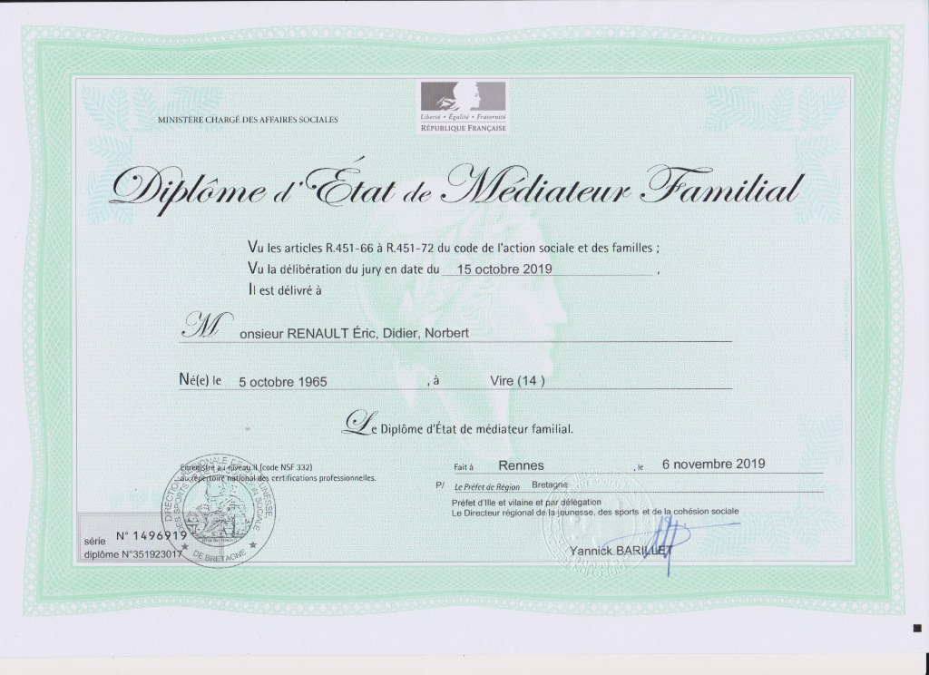 photo diplome Eric renault