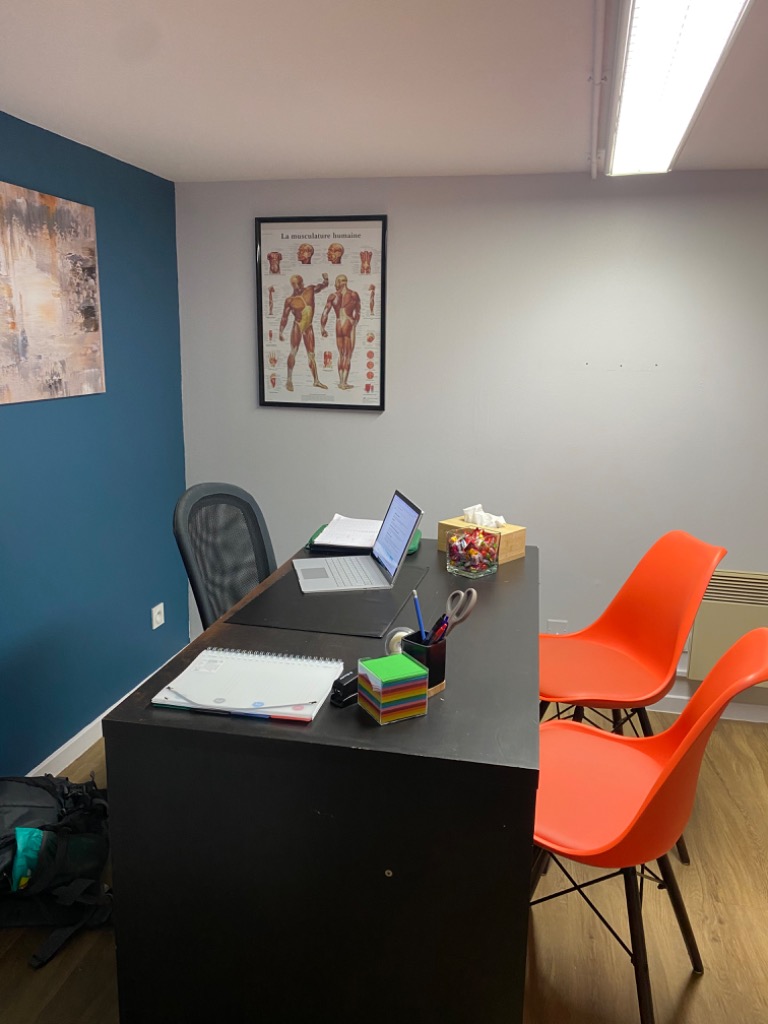 photo cabinet Mirna Barada 