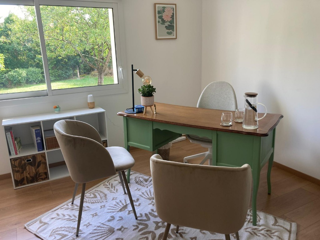 photo cabinet Ishani Jagessur