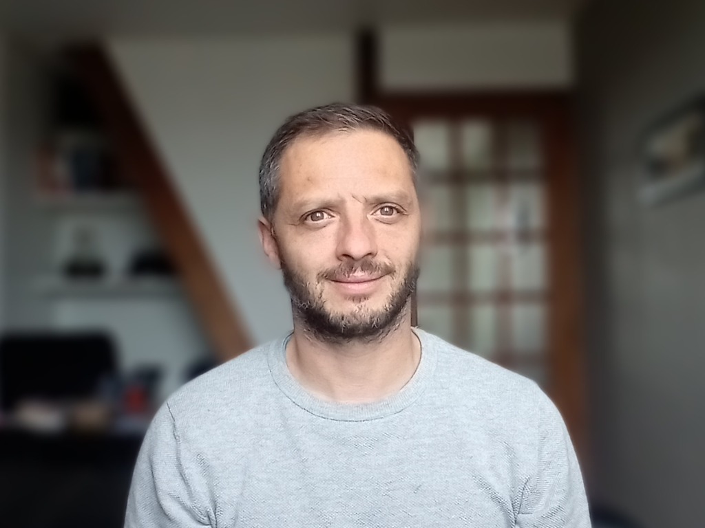 photo portrait Florian magnétisme