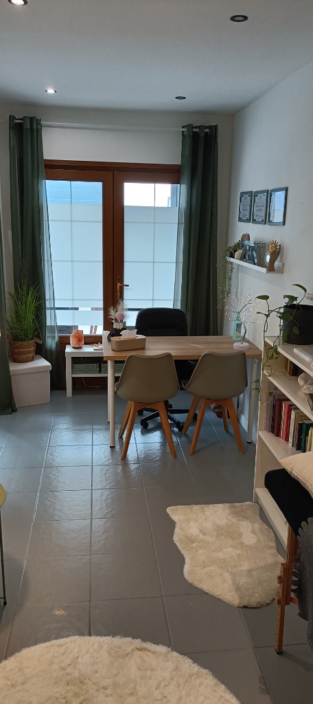 photo cabinet Sarah Behague