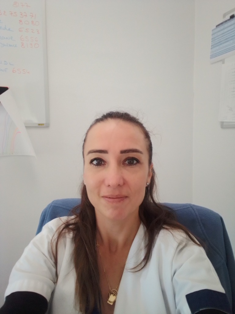 photo portrait Flora Ancelin