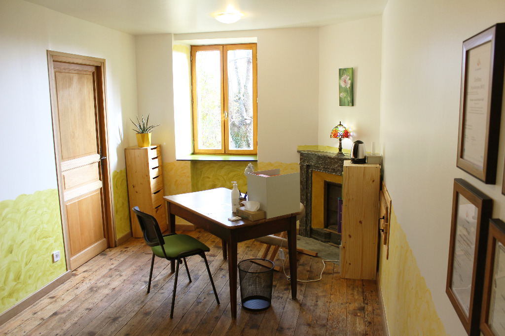 photo cabinet Alain Duverney-Pret