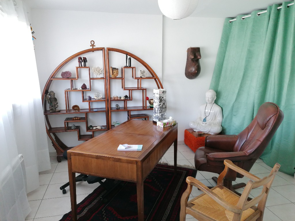 photo cabinet Caratti-lainé stephanie