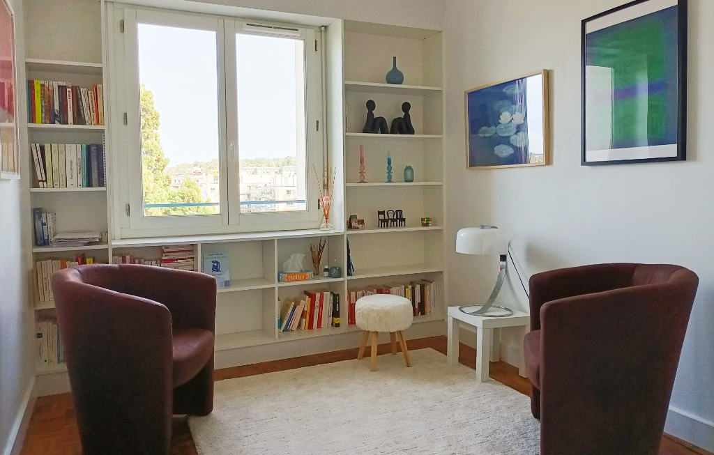 photo cabinet Corine Fiorenti