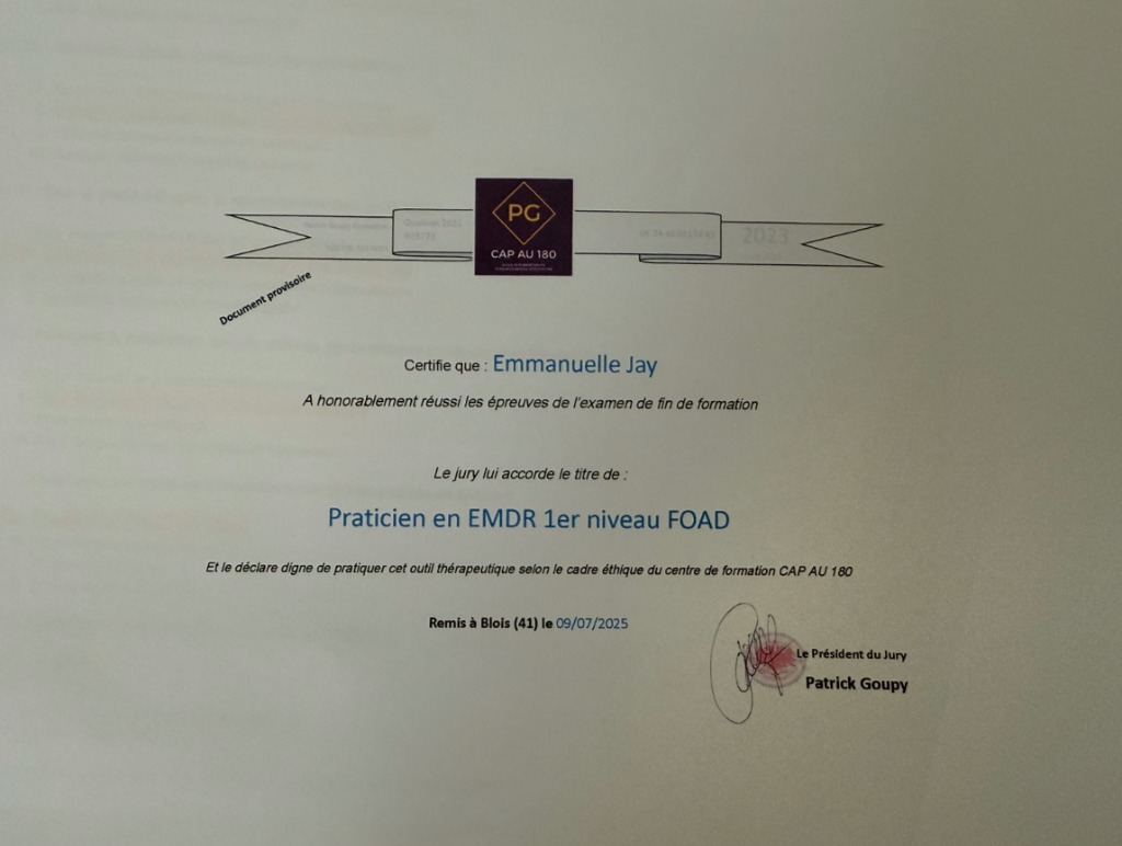 photo diplome Emmanuelle Jay