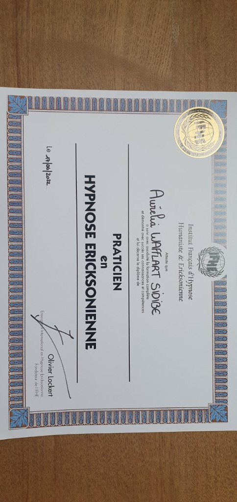 photo diplome WAFFLART Aurélia