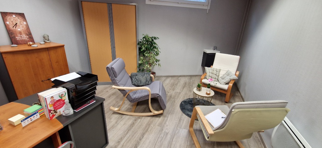 photo cabinet Nicolas Mokhtari