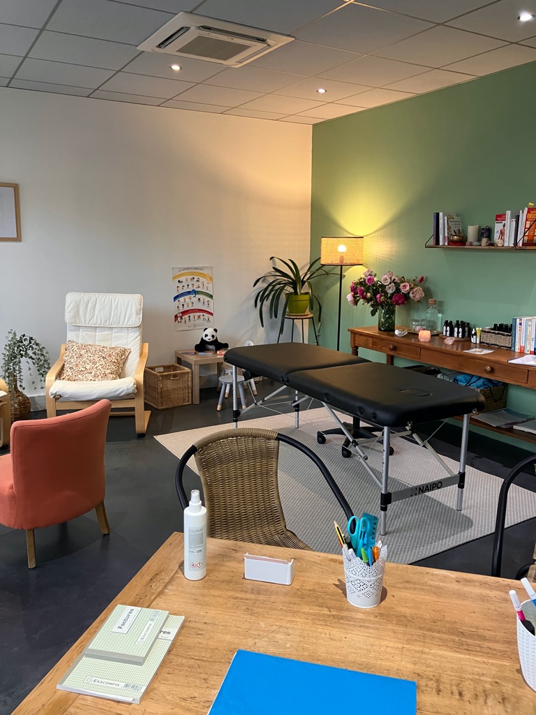 photo cabinet Leslie Martin