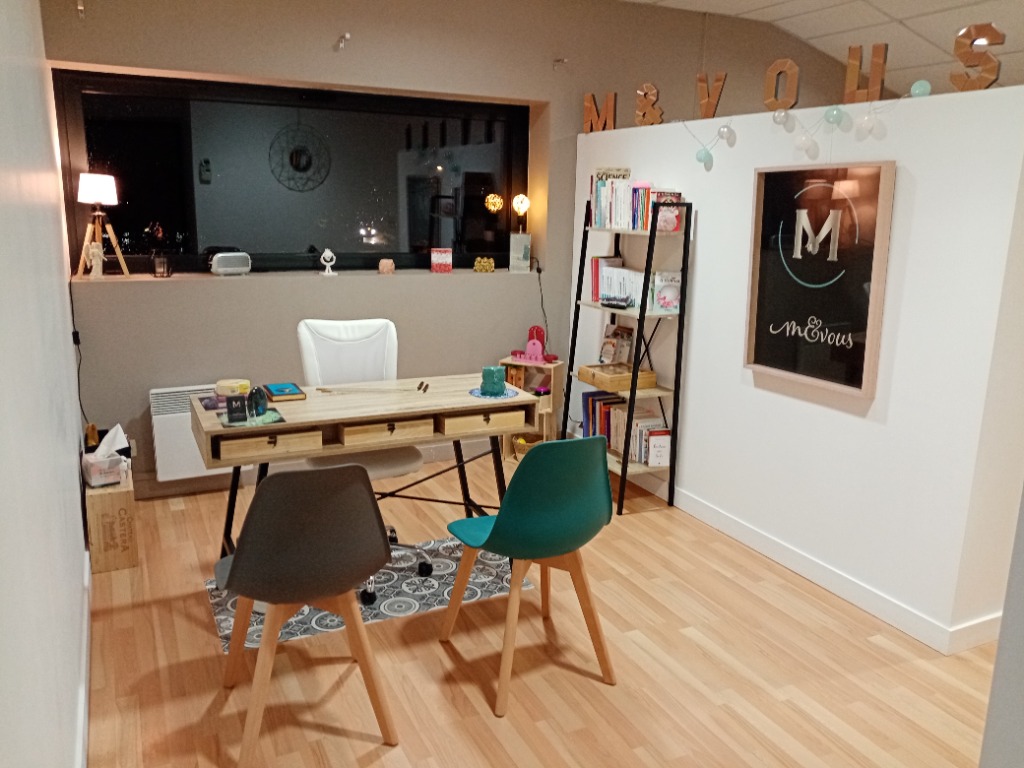 photo cabinet   M&VOUS