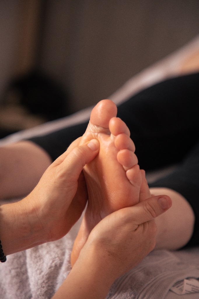 photo seance Marine Leconte Réflexologie