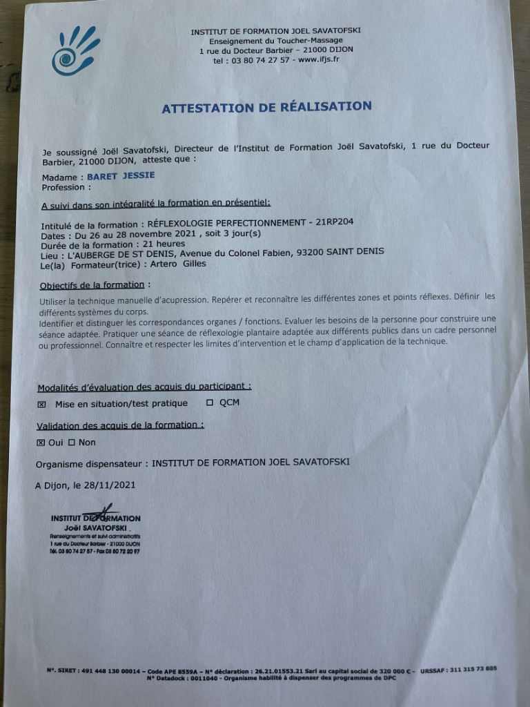 photo diplome Mespieds_masserenité