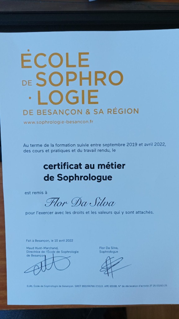 photo diplome FLOR DA SILVA SOPHRO
