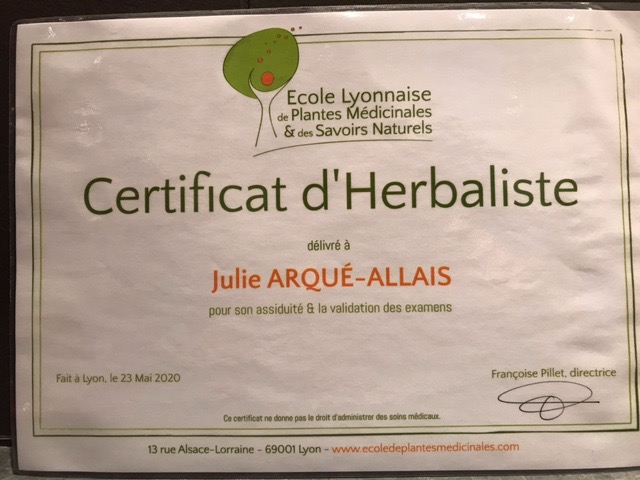 photo diplome Julie ARQUÉ
