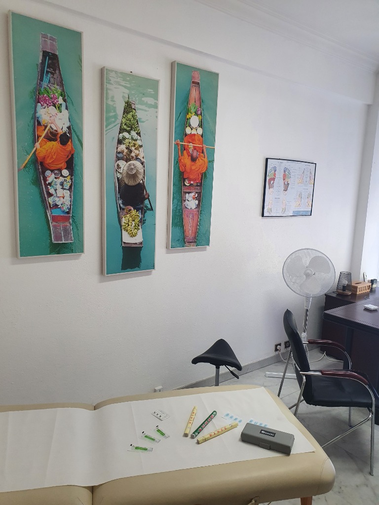 photo cabinet Clinique EssenCiel