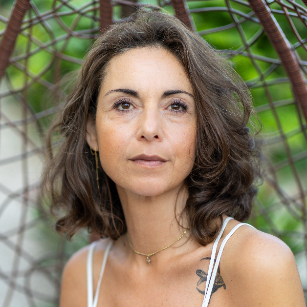 Fabienne Karam Essencensoi